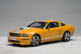 1:18 FORD SHELBY GT 2007 ORANGE METALLIC