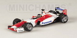 1:43 TOYOTA C. DA MATTA 2003