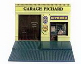 1: DECOR GARAGE CITROEN